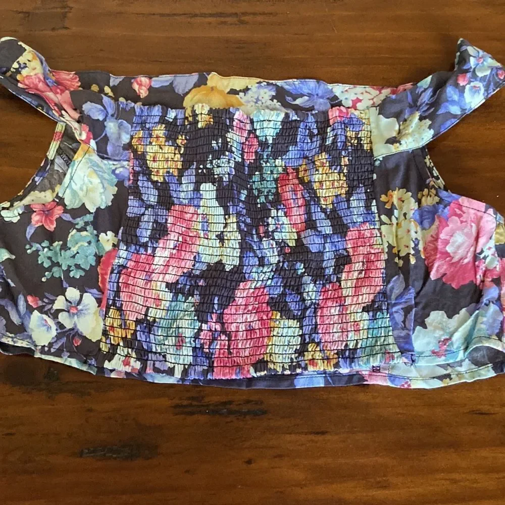 Free people top shoulder off Sz S NWOT